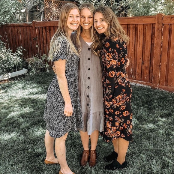 Meet your Posher, Laurel - Picture 1 of 5